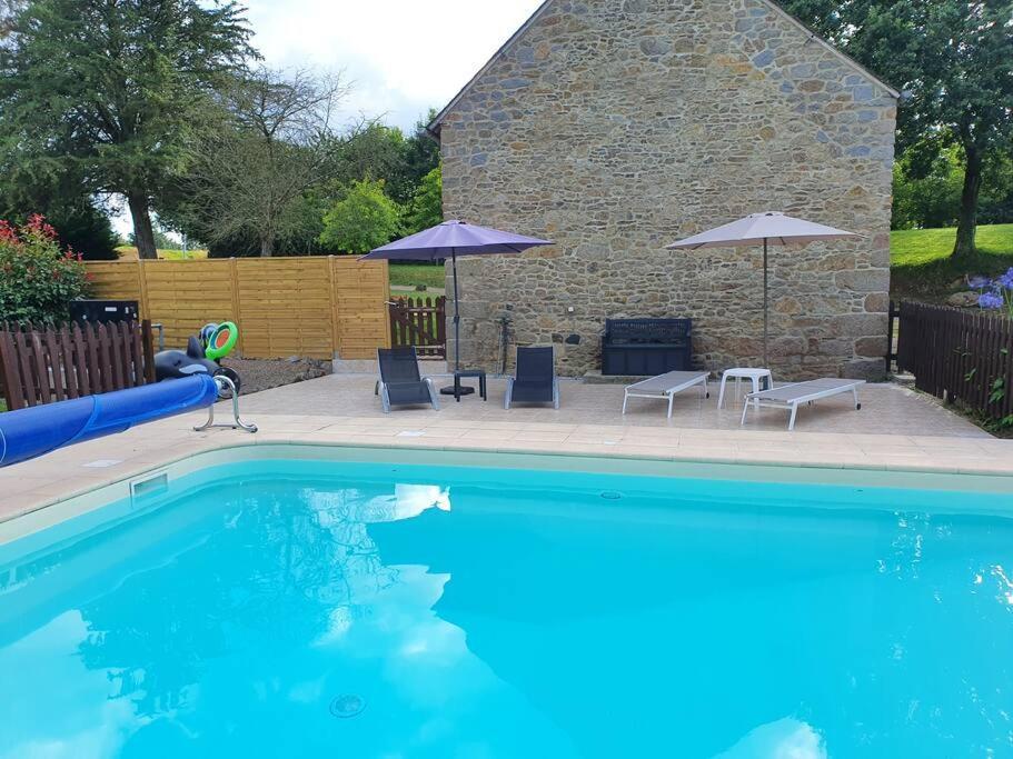 Studio Nid Cosy Avec Piscine Bonnemain Exterior foto